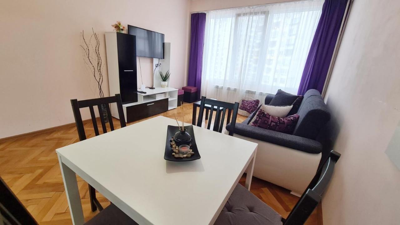 Lovely City Center 1Bd, 1Bt Apartment โซเฟีย ภายนอก รูปภาพ